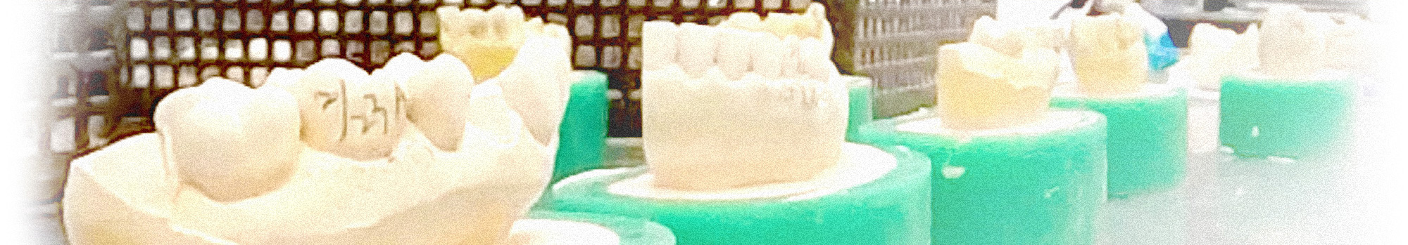 京都府京都市の歯科技工所の歯科技工所オムズコーポレーションOm’s Corporation